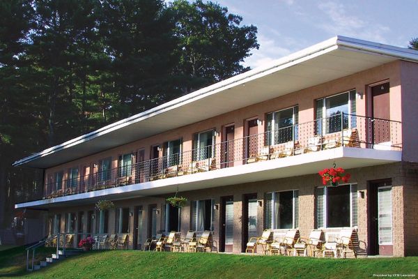 Half Moon Motel & Cottages (Neuengland)